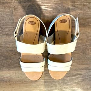 Dr. Scholls sandals size 9 NWOT
